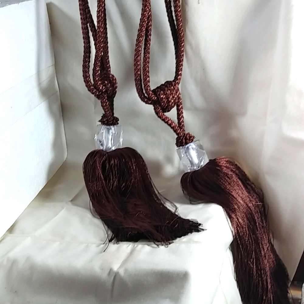 Gorgeous set of brown crystal tassels curtain tie backs. NWOT